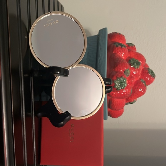 NIB Gold Gucci Mirror❤️ - Picture 4 of 6